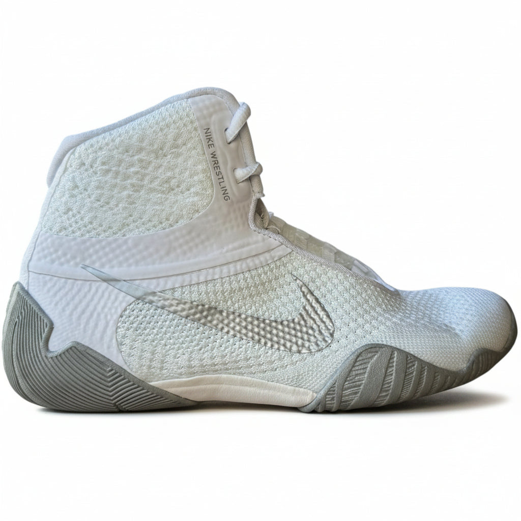Nike Tawa Wrestling Boots white & silver with silver Nike Boots Boots Swoosh