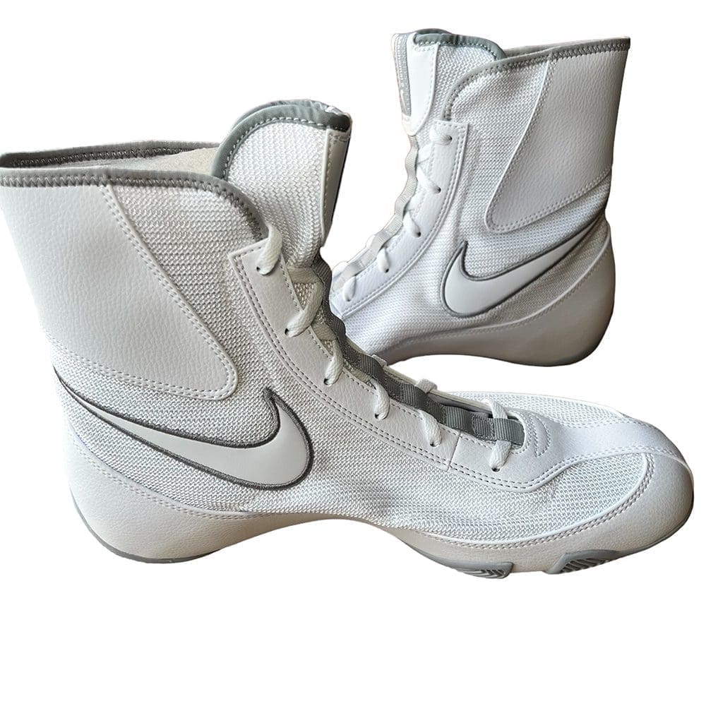 Nike V2 Machomai Boxing Boots White/Grey