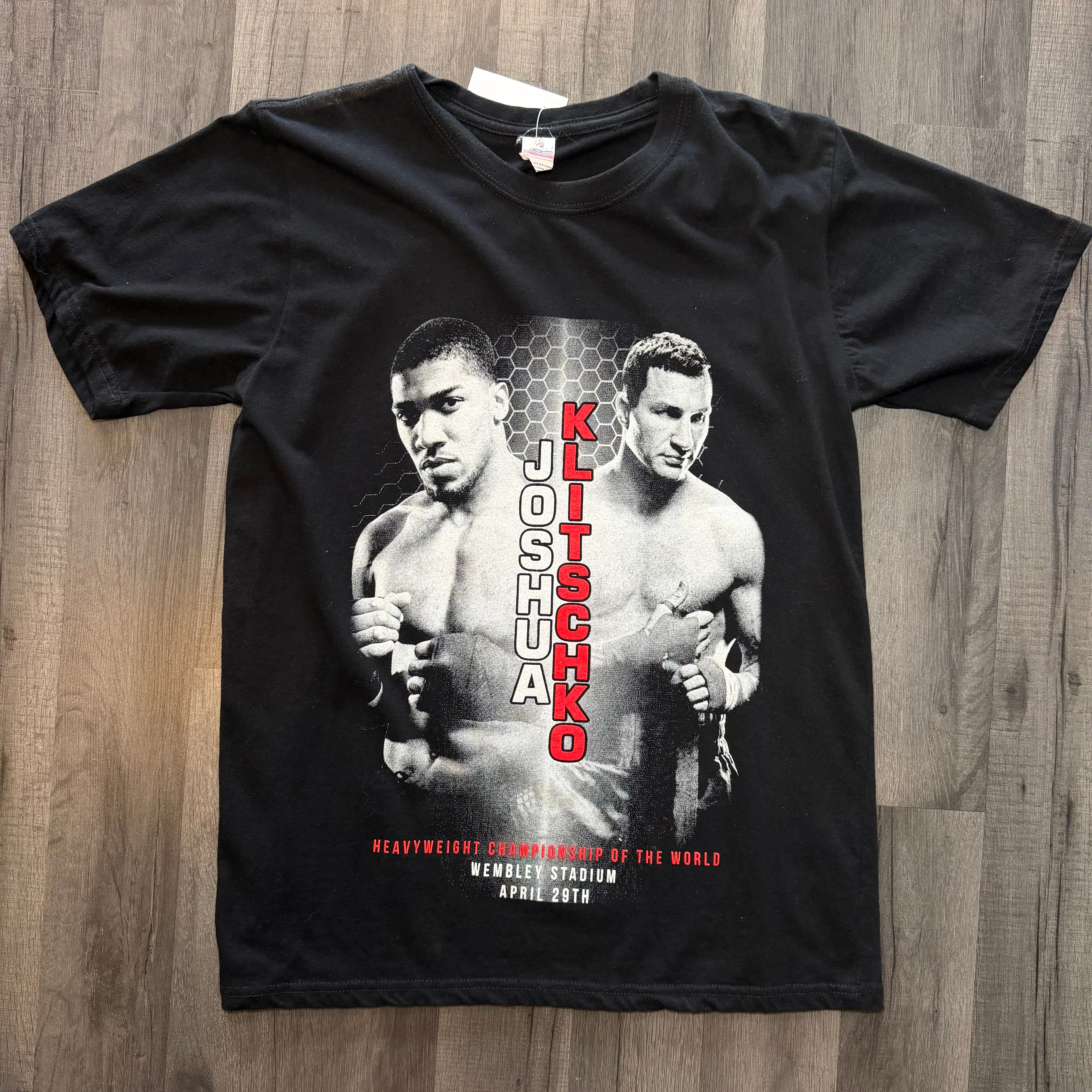 Anthony Joshua Vs Wladimir Klitschko Fight T-Shirt (Size Medium)