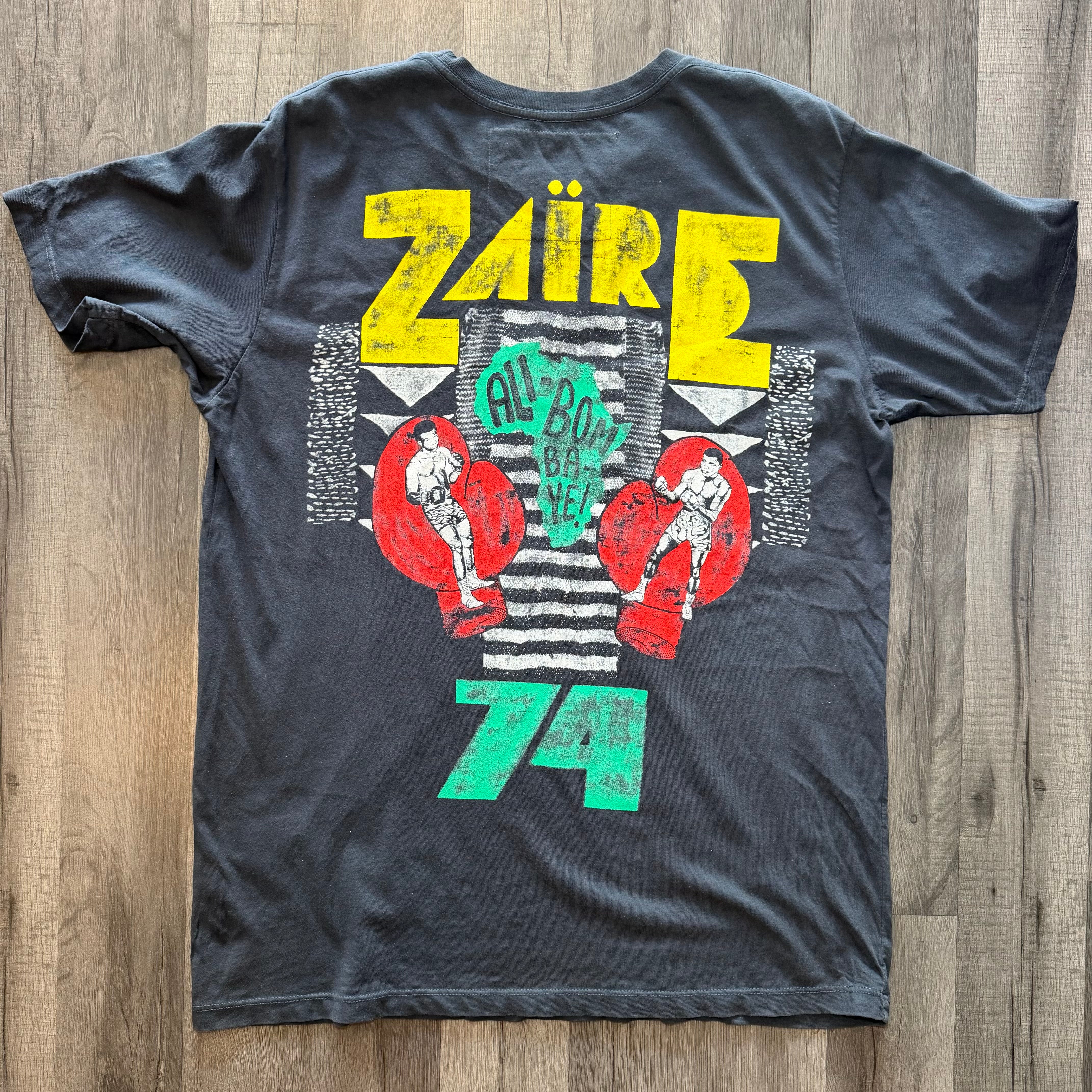 Roots of Fight Muhammad Ali Peoples Champ T-Shirt (Size Medium)