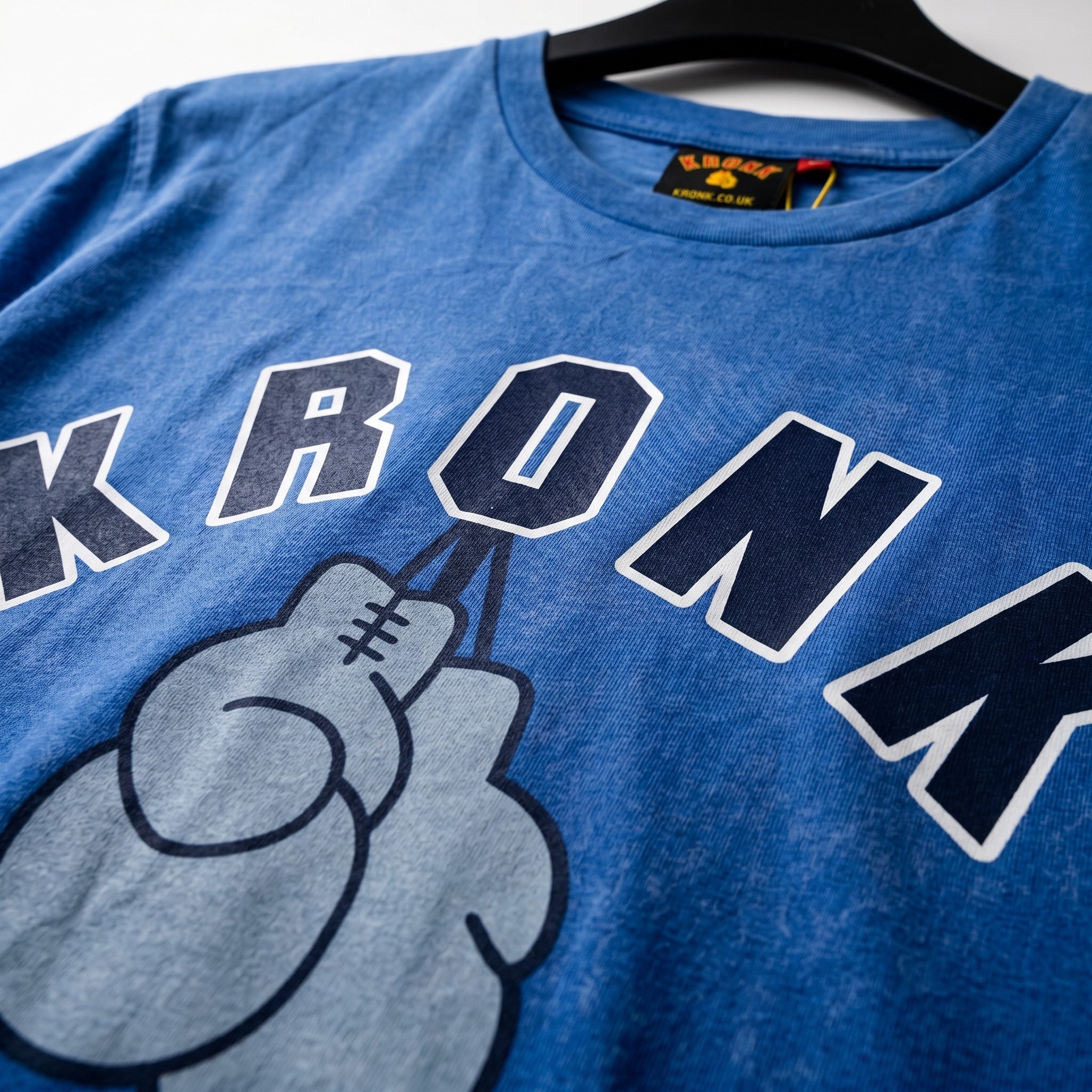 Kronk Faded 2 Colour Gloves Loose Fit Vintage Wash T-Shirt blue